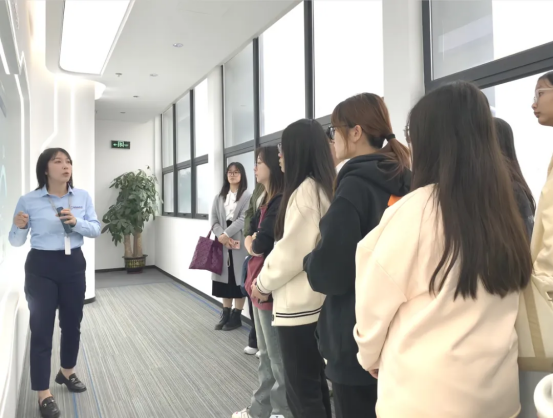 1788315576.png 图片.png